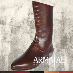 Maßgefertigte Stiefel 14. Jhd.