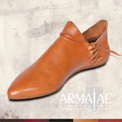 Maßgefertigte Schuhe 15. Jhd.