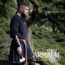 Armatae.shop Tunika Erwin Schwarz ALC-8091s 1 von Leonardo Carbone