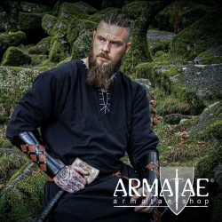 Armatae.shop Tunika Erwin Schwarz ALC-8091s 2 von Leonardo Carbone Armatae.shop Tunika Erwin Schwarz ALC-8091s 2 von Leonardo Carbone