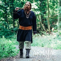 Armatae.shop Tunika Freki bestickt Schwarz ALC-8988s 1 von Leonardo Carbone