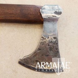 Axt Replik N°8 handgeschmiedet auf https://armatae.shop