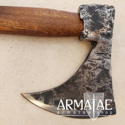 Axt Replik N°13 geschmiedet auf https://armatae.shop