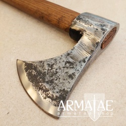 Axt Replik N°12 geschmiedet auf https://armatae.shop
