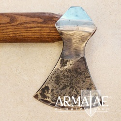 Axt Replik N°5 handgeschmiedet auf https://armatae.shop