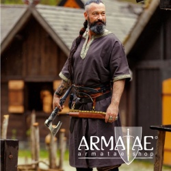 Armatae.shop Tunika Richard gebordet Dunkelbraun ALC-8085d 2 von Leonardo Carbone Armatae.shop Tunika Richard gebordet Dunkelbraun ALC-8085d 2 von Leonardo Carbone