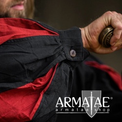 Landsknechthemd Albert in Schwarz Rot von Leonardo Carbone bei Armatae.shop Landsknechthemd Albert in Schwarz Rot von Leonardo Carbone bei Armatae.shop