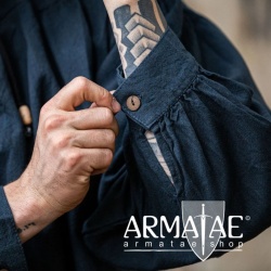 Meliertes Stehkragen-Schnuerhemd Blau von Leonardo Carbone bei Armatae.shop Meliertes Stehkragen-Schnuerhemd Blau von Leonardo Carbone bei Armatae.shop