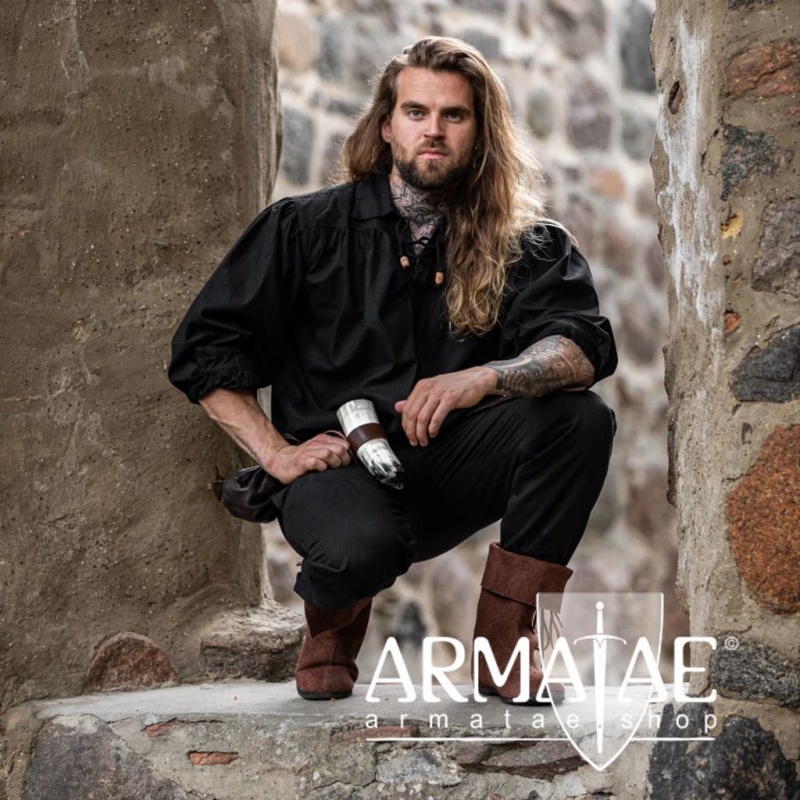 Meliertes Stehkragen Schnuerhemd Schwarz von Leonardo Carbone bei Armatae.shop Meliertes Stehkragen Schnuerhemd Schwarz von Leonardo Carbone bei Armatae.shop