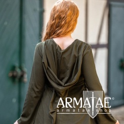 Oberteil Prinzessin Lea mit Kapuze Olivgrün bei Armatae.shop Oberteil Prinzessin Lea mit Kapuze Olivgrün bei Armatae.shop
