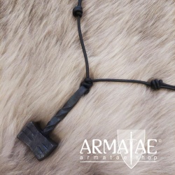 Thors Hammer Mjölnir aus Stahl geschmiedet mit verstellbarem Lederband von Lord of Battles