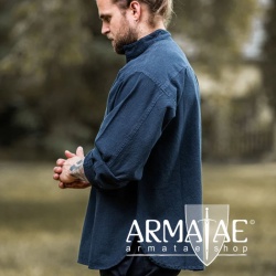 Leonardo Carbone bei Armatae.shop Mittelalter Hemd Ansbert Blau 2024bl Leonardo Carbone bei Armatae.shop Mittelalter Hemd Ansbert Blau 2024bl