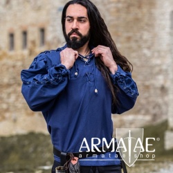 Mittelalterhemd Adrian mit Oesen Blau 2022bl von Leonardo Carbone bei Armatae.shop Mittelalterhemd Adrian mit Oesen Blau 2022bl von Leonardo Carbone bei Armatae.shop