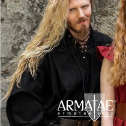 Mittelalterhemd mit Oesen Adrian Schwarz von Leonardo Carbone bei Armatae.shop