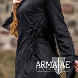 Oberteil Prinzessin Lea 1154s mit Kapuze Schwarz bei Armatae.shop Oberteil Prinzessin Lea 1154s mit Kapuze Schwarz bei Armatae.shop