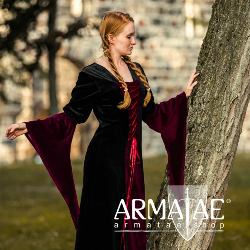 Leonardo Carbone Samtkleid Kleid Circe  2114sr Schwarz Rot bei https://armatae.shop Leonardo Carbone Samtkleid Kleid Circe  2114sr Schwarz Rot bei https://armatae.shop