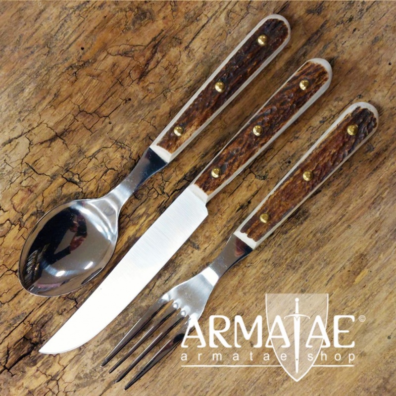 Original HACK Austria  Besteckset 3-tlg. mit Hirschhorngriffen auf https://armatae.shop Original HACK Austria  Besteckset 3-tlg. mit Hirschhorngriffen auf https://armatae.shop
