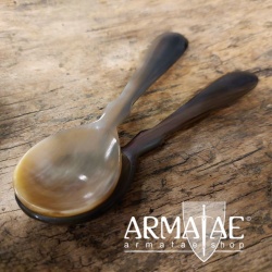 Löffel aus poliertem und versiegeltem Horn in mittlerer Größe bei https://armatae.shop Löffel aus poliertem und versiegeltem Horn in mittlerer Größe bei https://armatae.shop