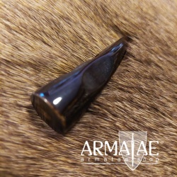 Knebel 4606 aus poliertem Horn von Lord of Battles auf https://armatae.shop Knebel 4606 aus poliertem Horn von Lord of Battles auf https://armatae.shop