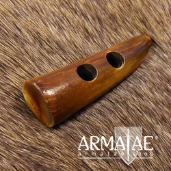 Knebel 26139 aus poliertem Horn von Lord of Battles auf https://armatae.shop Knebel 26139 aus poliertem Horn von Lord of Battles auf https://armatae.shop