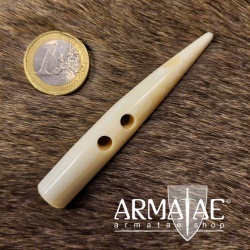 Handgefertigter Knebel 52936 aus poliertem Horn auf https://armatae.shop