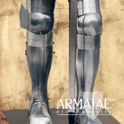 Rüstung Karl des 5. Replikat aus Toledo in Spanien bei https://armatae.shop Rüstung Karl des 5. Replikat aus Toledo in Spanien bei https://armatae.shop
