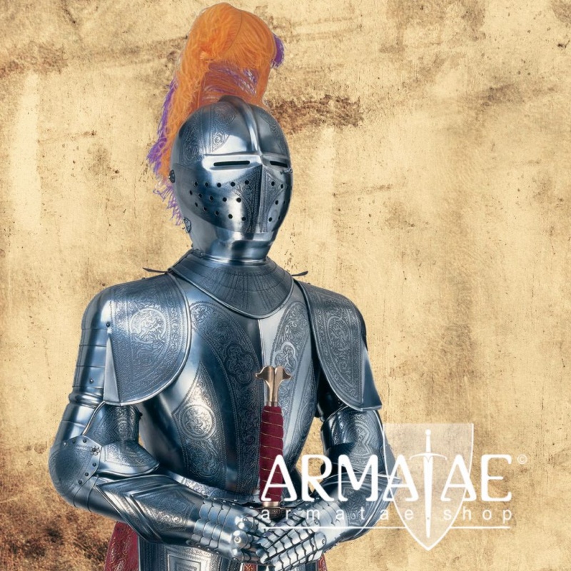 Replik einer prunkvoll geätzten und gebläuten Rüstung aus der königlichen Rüstkammer in Madrid auf https://armatae.shop Replik einer prunkvoll geätzten und gebläuten Rüstung aus der königlichen Rüstkammer in Madrid auf https://armatae.shop