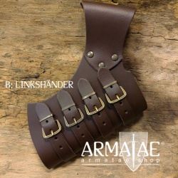 Schwerthalter aus Leder mit 4 Schnallen auf https://armatae.shop