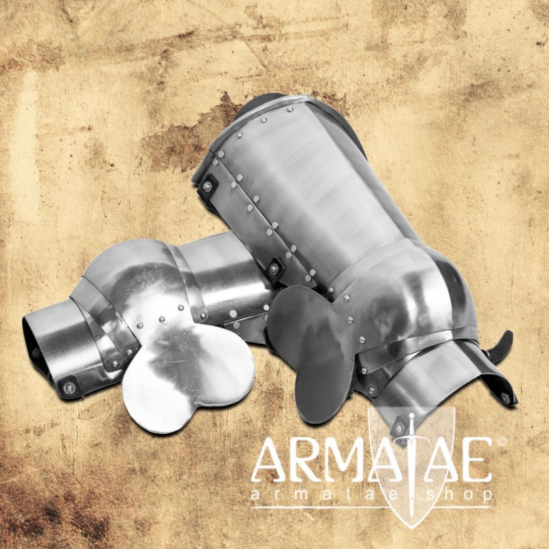 Beinzeug Lord of Battles 9555P16 Replik Chatres nach Karl VI auf https://armatae.shop Beinzeug Lord of Battles 9555P16 Replik Chatres nach Karl VI auf https://armatae.shop