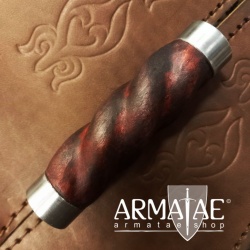 Alotrium Griff für Rapier, Degen, Dolch aus Holz mit Stahlzwingen auf https://armatae.shop