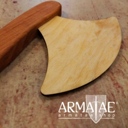 Kinder Wikinger Streitaxt aus Buchenholz und Sperrholz geölt auf https://armatae.shop Kinder Wikinger Streitaxt aus Buchenholz und Sperrholz geölt auf https://armatae.shop