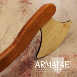 Kinder Wikinger Streitaxt aus Buchenholz und Sperrholz geölt auf https://armatae.shop Kinder Wikinger Streitaxt aus Buchenholz und Sperrholz geölt auf https://armatae.shop