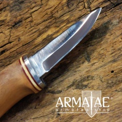 Armatae Schnitzmesser mit rasiermesserscharfer Klinge und ergonomischen Griff inkl. Lederscheide Armatae Schnitzmesser mit rasiermesserscharfer Klinge und ergonomischen Griff inkl. Lederscheide