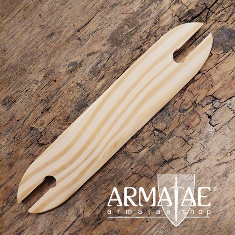 Webschiffchen in idealer Form zum Brettchenweben auf https://armatae.shop Webschiffchen in idealer Form zum Brettchenweben auf https://armatae.shop