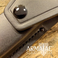 Lederetui für Taschenmesser mit max. 14 cm Grifflänge bei https://armatae.shop Lederetui für Taschenmesser mit max. 14 cm Grifflänge bei https://armatae.shop