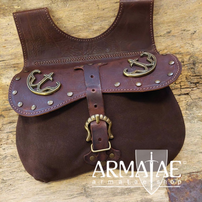 Nierentasche, Gürteltasche Spätmittelalter auf https://armatae.shop Nierentasche, Gürteltasche Spätmittelalter auf https://armatae.shop