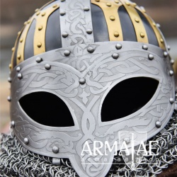Wikinger Brillenhelm, Spangenhelm mit Brünne auf https://armatae.shop Wikinger Brillenhelm, Spangenhelm mit Brünne auf https://armatae.shop
