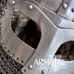 Schaukampftauglicher, vendelzeitlicher Spangenhelm mit Kettenbrünne von Ulfberth auf https://armatae.shop Schaukampftauglicher, vendelzeitlicher Spangenhelm mit Kettenbrünne von Ulfberth auf https://armatae.shop