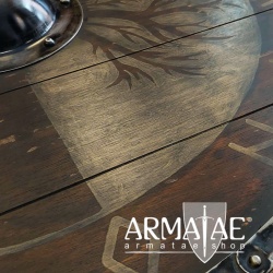 Custom Viking Shield, exklusiv auf https://armatae.shop - Der Wikinger Schild mit deinem individuellen Design.
