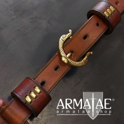 Custom Viking Shield, exklusiv auf https://armatae.shop - Der Wikinger Schild mit deinem individuellen Design.