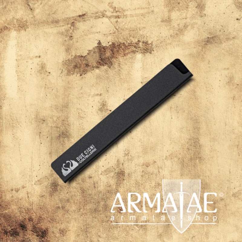 Due Cigni ® Klingenschutz | Fox Knifes ® Italy auf https://armatae.shop Due Cigni ® Klingenschutz | Fox Knifes ® Italy auf https://armatae.shop