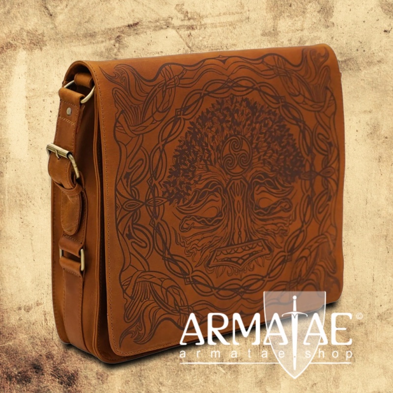 Vikings Aktentasche, Umhängetasche, Laptop-Tasche aus Leder von Mythrojan auf https://armatae.shop Vikings Aktentasche, Umhängetasche, Laptop-Tasche aus Leder von Mythrojan auf https://armatae.shop