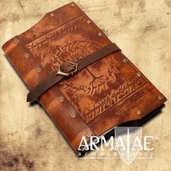 Voll geprägtes Lederjournal mit handgeschöpftem Papier auf https://armatae.shop