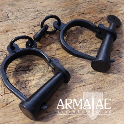 Mittelalter Handschellen aus Stahl mit Schraub- Stiftschlüssel auf https://armatae.shop