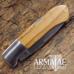 Taschenmesser mit Olivenholz-Griffschalen auf https://armatae.shop Taschenmesser mit Olivenholz-Griffschalen auf https://armatae.shop