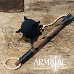Kinder Morgenstern mit Plüschkugel und Holzstiel auf https://armatae.shop