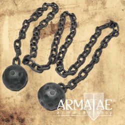 Meteorhammer mit 198 cm Kette und zwei 5,5 cm großen Stahlkugeln, Handarbeit auf https://armatae.shop