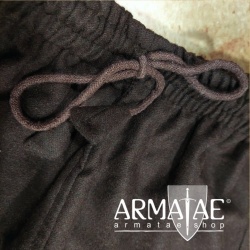 Rustikale Wollhose "Harald" Braun auf https://armatae.shop