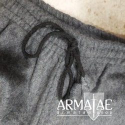 Rustikale Wollhose "Harald" Grau auf https://armatae.shop Rustikale Wollhose "Harald" Grau auf https://armatae.shop