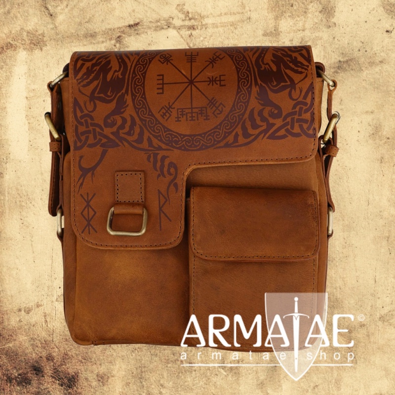 Viking Leder Umhängetasche mit Vegvisir Branding auf https://armatae.shop